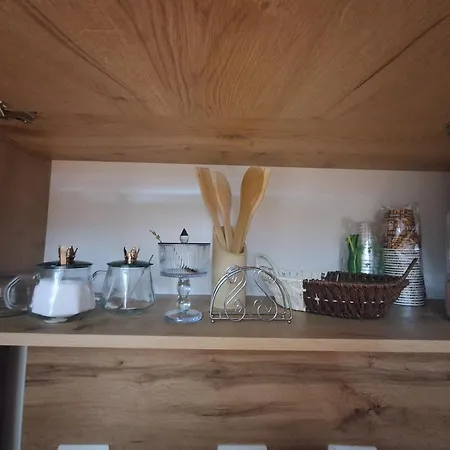 Eagle Nest Modern * Τίρανα